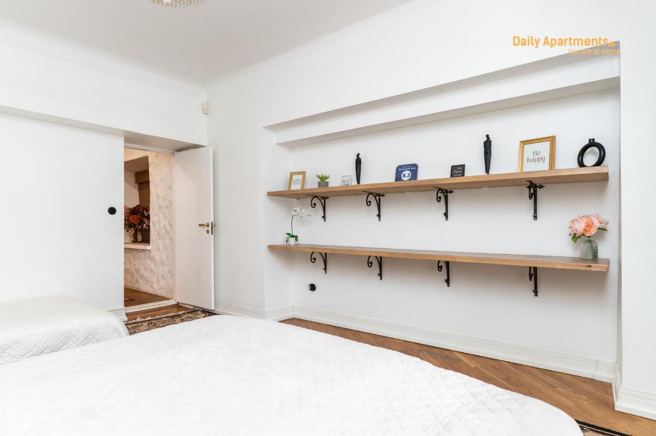 Luxury Suites - Old Town Sauna Str Талин Екстериор снимка